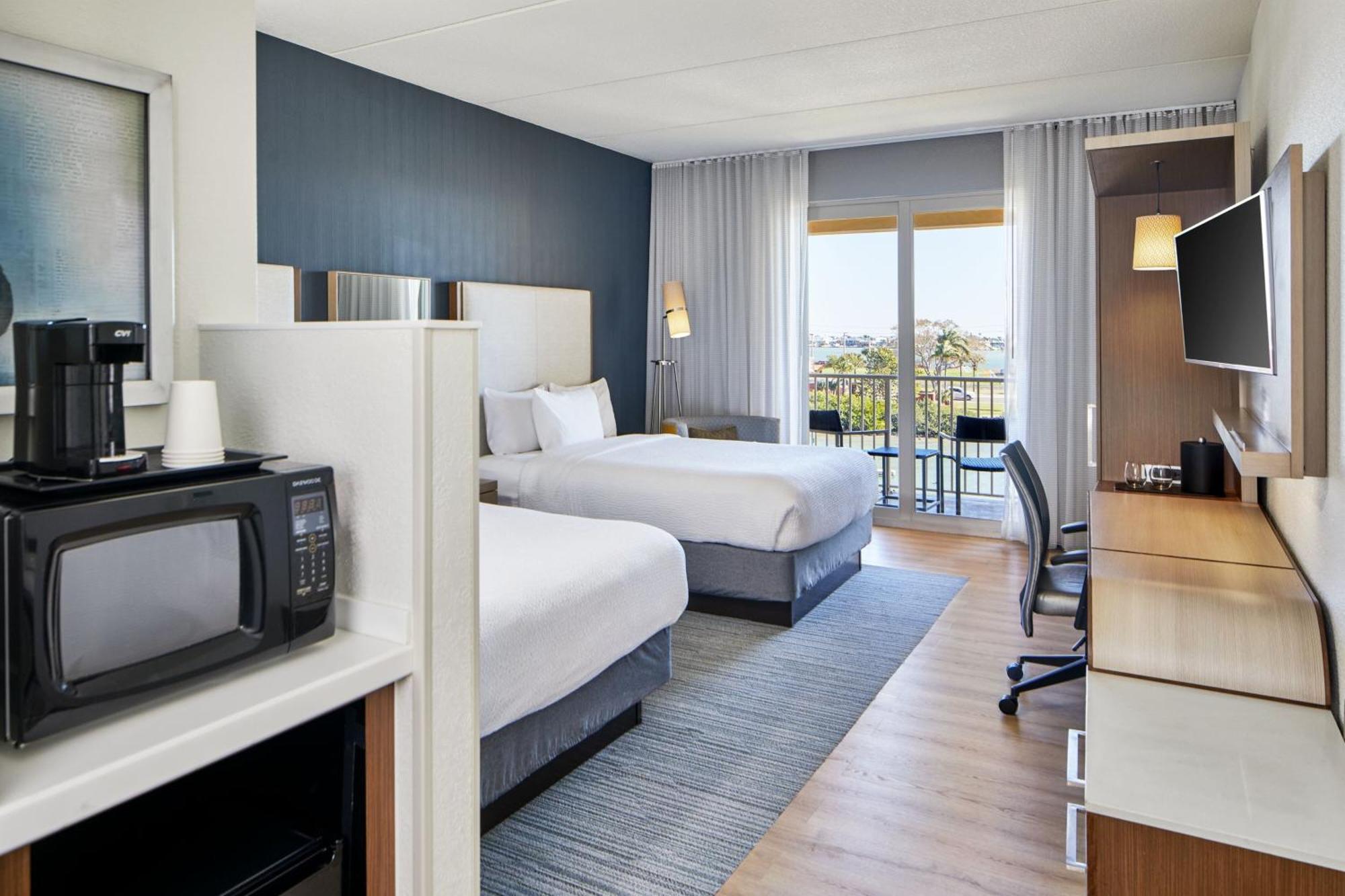 Courtyard By Marriott St. Petersburg Clearwater/Madeira Beach Zewnętrze zdjęcie