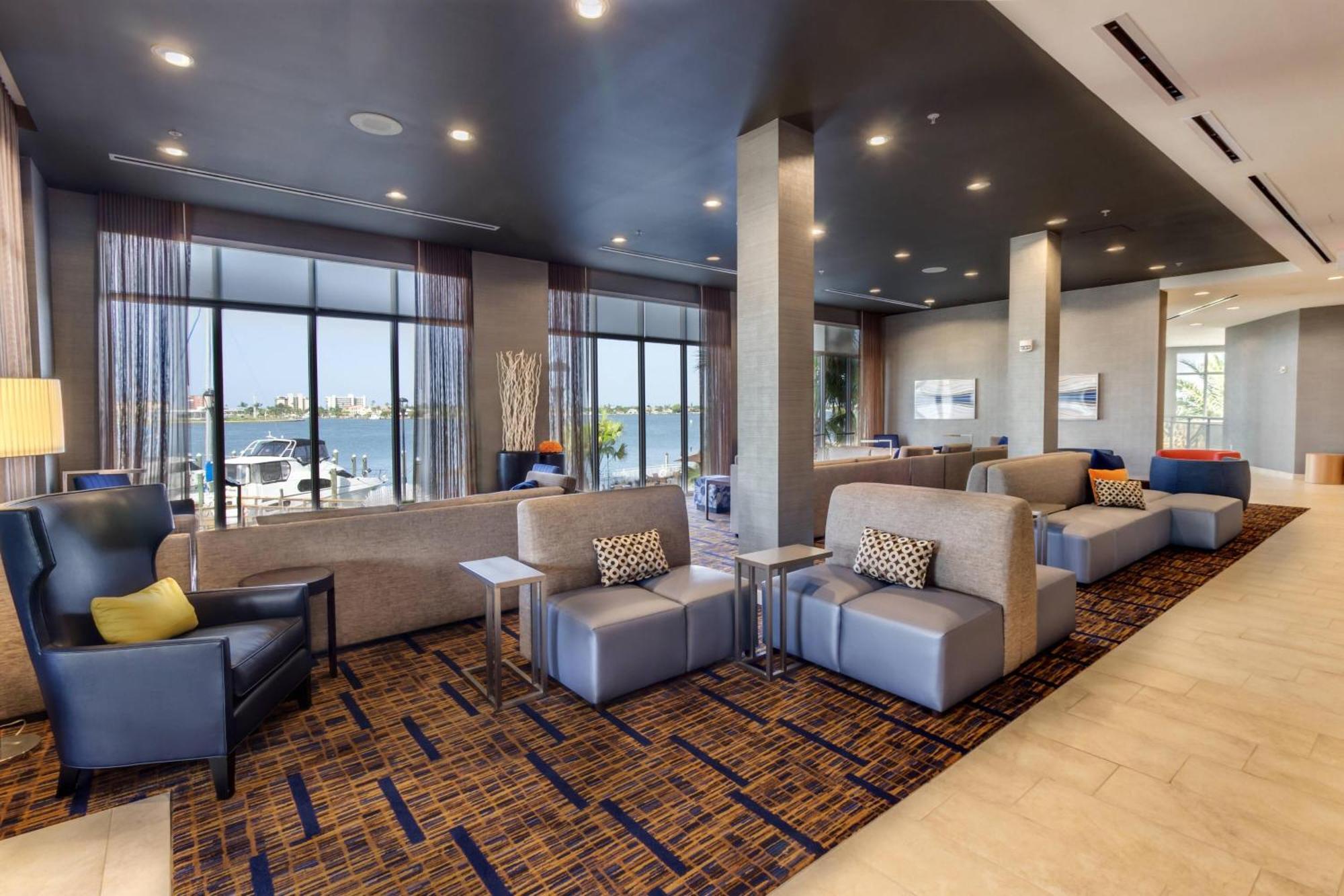 Courtyard By Marriott St. Petersburg Clearwater/Madeira Beach Zewnętrze zdjęcie