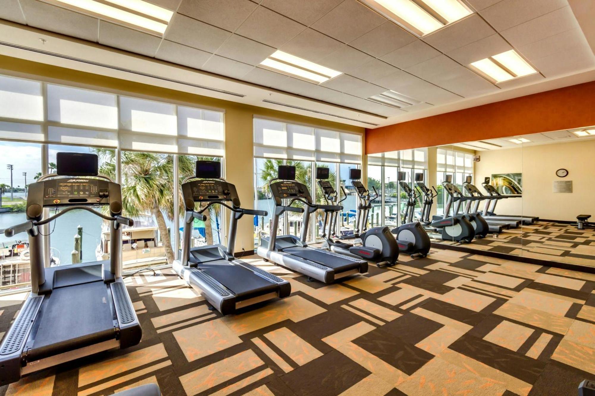 Courtyard By Marriott St. Petersburg Clearwater/Madeira Beach Zewnętrze zdjęcie