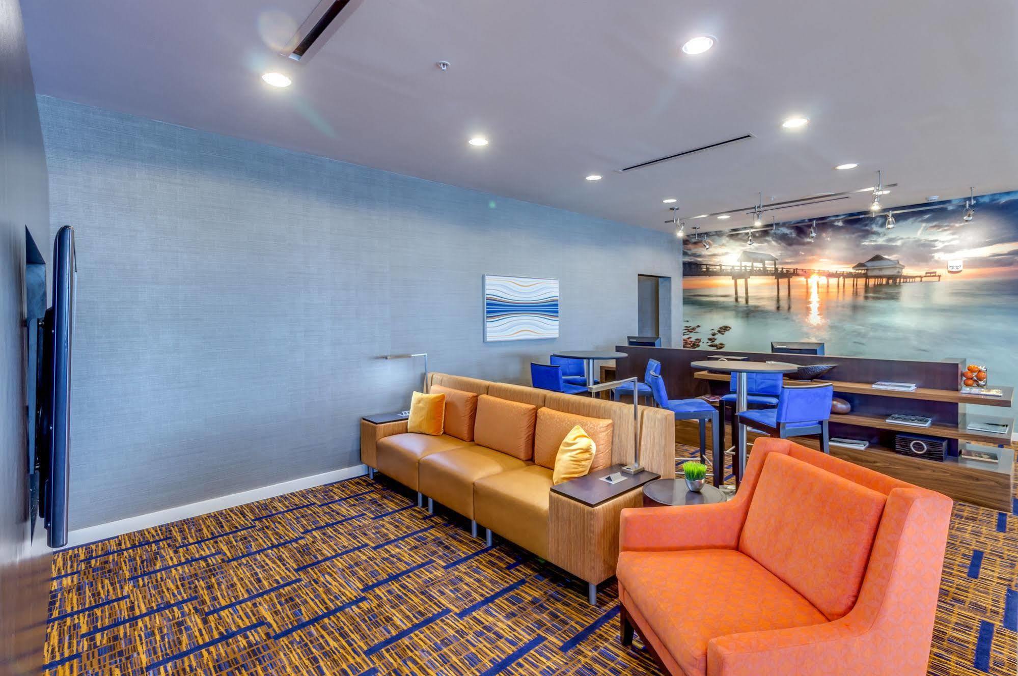 Courtyard By Marriott St. Petersburg Clearwater/Madeira Beach Zewnętrze zdjęcie