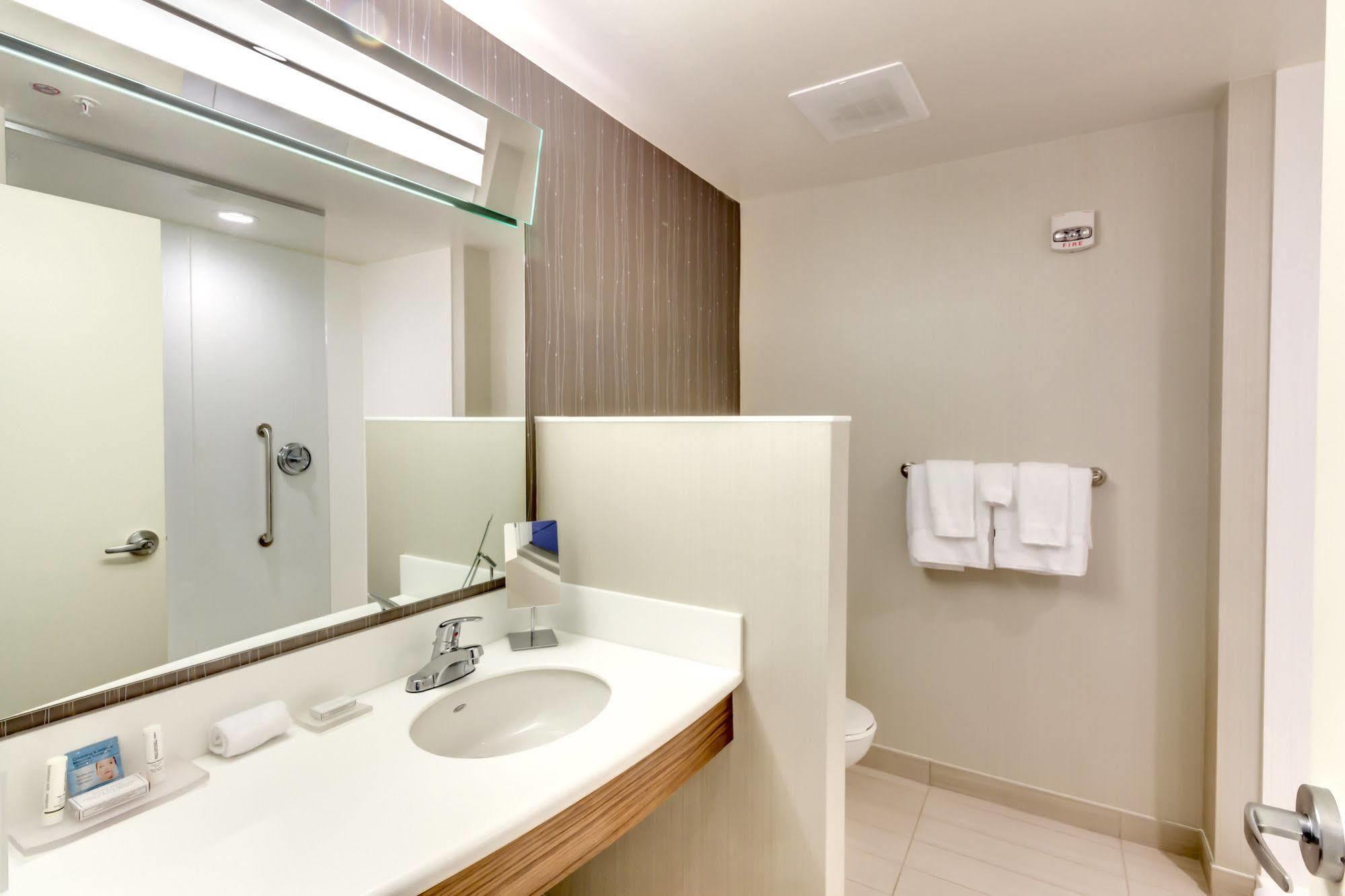 Courtyard By Marriott St. Petersburg Clearwater/Madeira Beach Zewnętrze zdjęcie